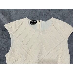 Bebe Ivory Textured Chevron Bodycon Sheath Dress Cap Sleeve Cream Small
